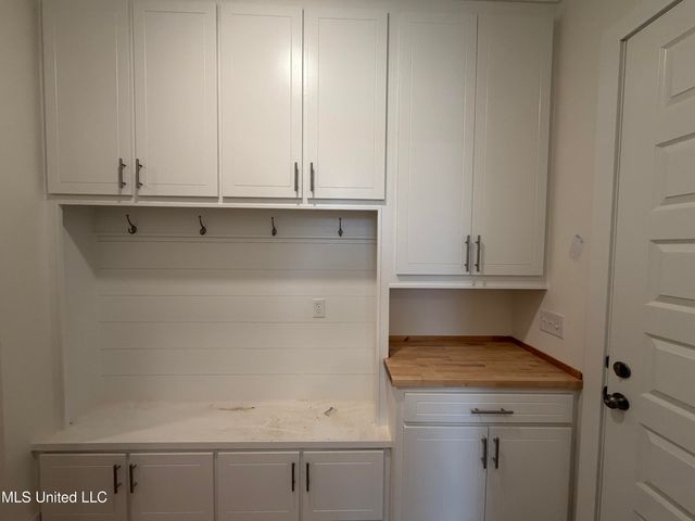 413 Lennon Lane, Brandon, MS 39047