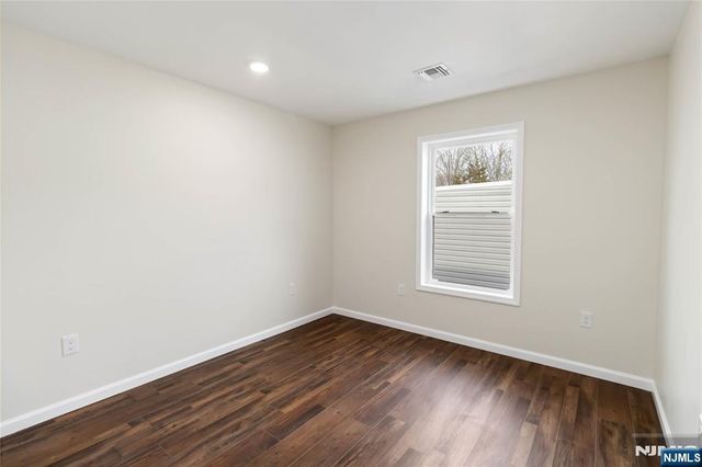 155 Linden Avenue, Irvington, NJ 07111