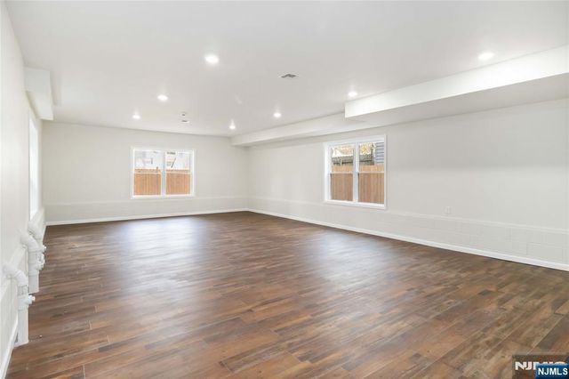 155 Linden Avenue, Irvington, NJ 07111