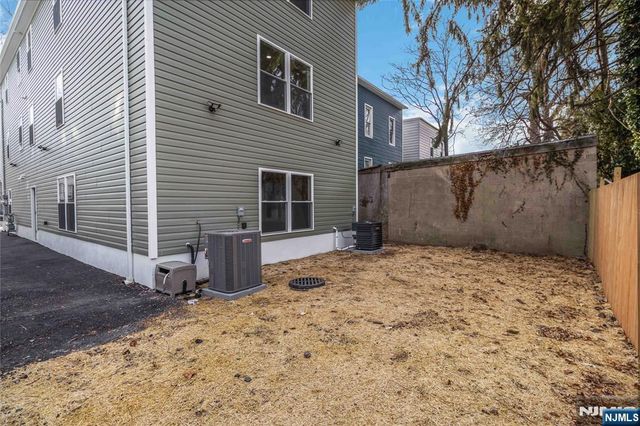 155 Linden Avenue, Irvington, NJ 07111