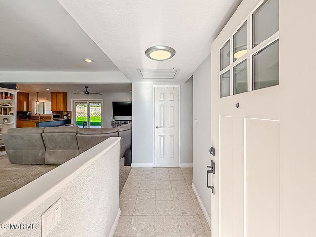 3190 Big Springs Avenue, Simi Valley, CA 93063