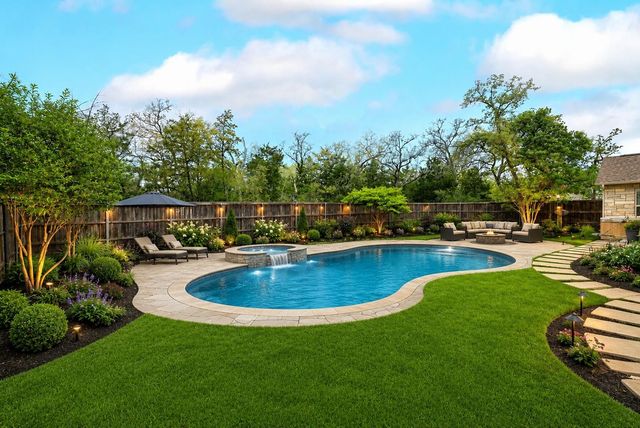 140 Winchester RD, Bastrop, TX 78602