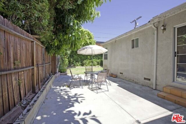 3556 S Bentley Avenue, Los Angeles, CA 90034