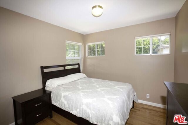 3556 S Bentley Avenue, Los Angeles, CA 90034