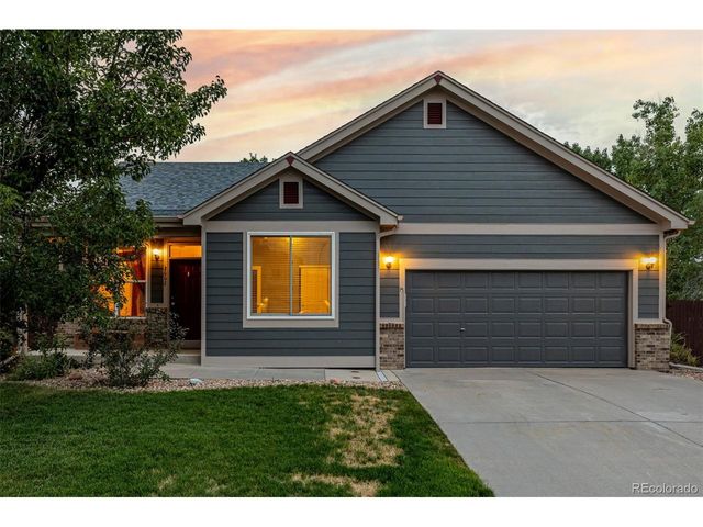 2002 Ance St, Strasburg, CO 80136