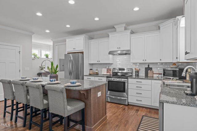 414 Heather Drive, Raleigh, NC 27606