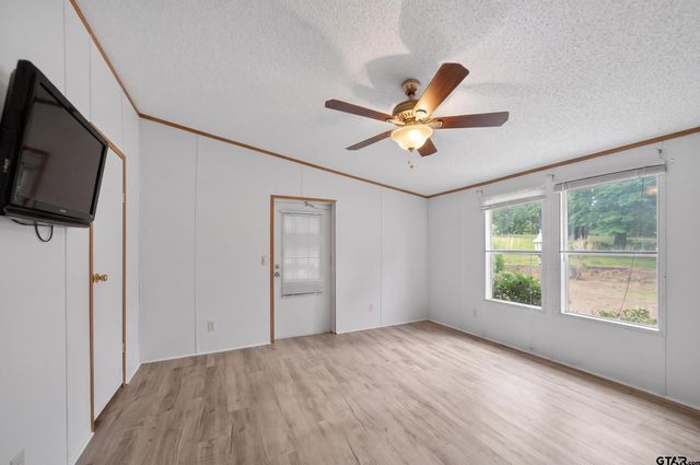 13314 County Road 4336, Larue, TX 75770