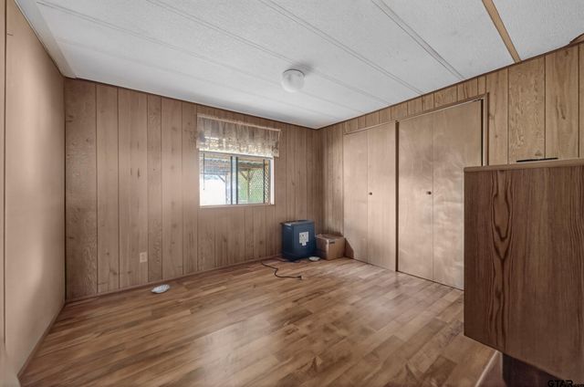 13314 County Road 4336, Larue, TX 75770