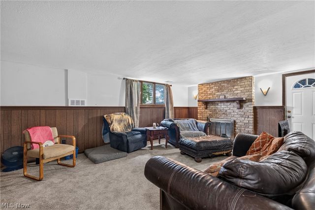 8488 Crystal Drive, Boardman, OH 44512