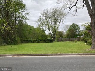 MORRIS, Snow Hill, MD 21863