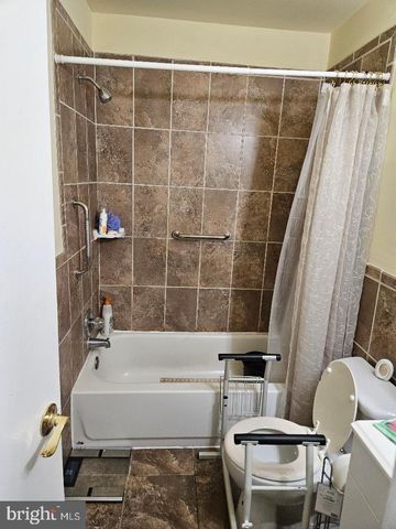 1306 WEMBLEY DR, Upper Marlboro, MD 20774