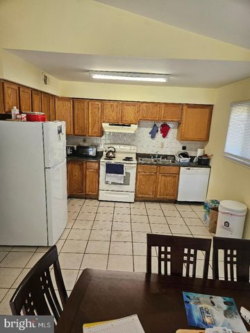 1306 WEMBLEY DR, Upper Marlboro, MD 20774