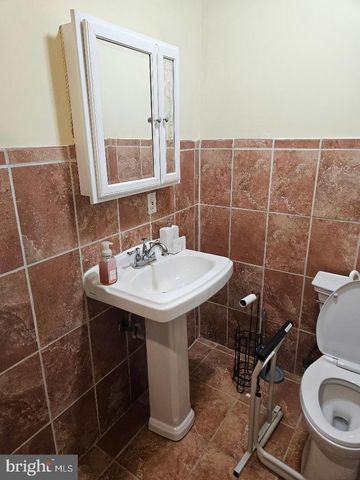 1306 WEMBLEY DR, Upper Marlboro, MD 20774