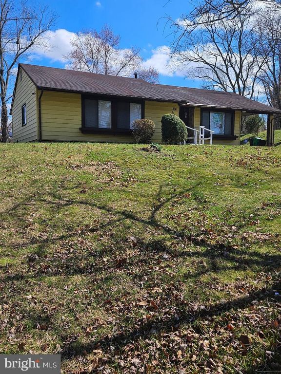 1306 WEMBLEY DR, Upper Marlboro, MD 20774