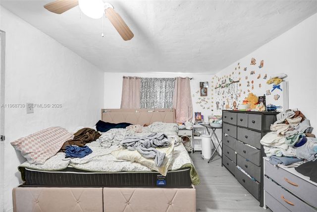 811 NW 24th Ct, Miami, FL 33125