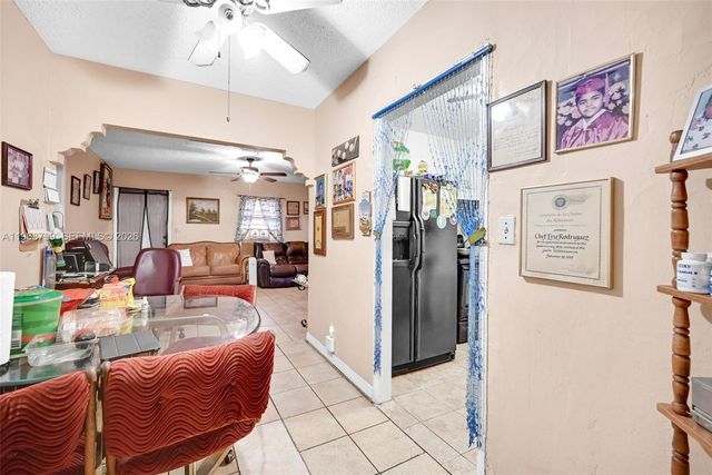 811 NW 24th Ct, Miami, FL 33125