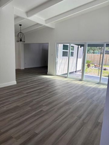 1337 NE 31ST PLACE, Gainesville, FL 32609