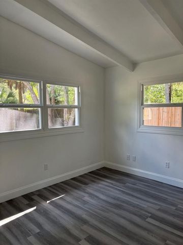 1337 NE 31ST PLACE, Gainesville, FL 32609