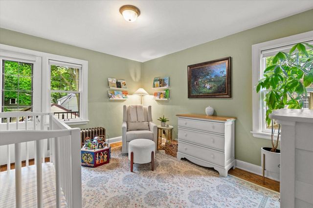 4314 N Ardmore AVENUE, Shorewood, WI 53211