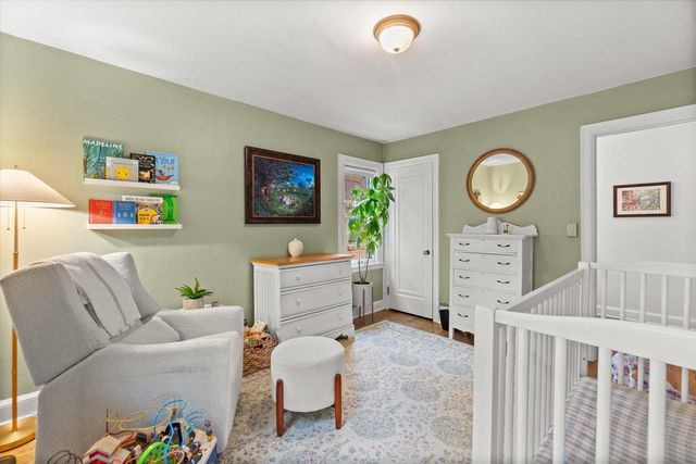 4314 N Ardmore AVENUE, Shorewood, WI 53211