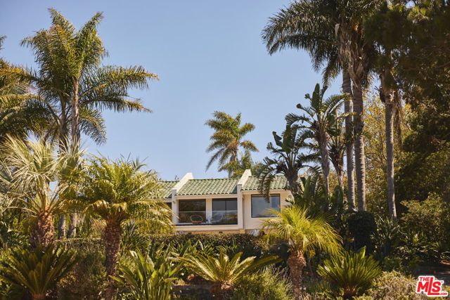 29417 Bluewater Road, Malibu, CA 90265