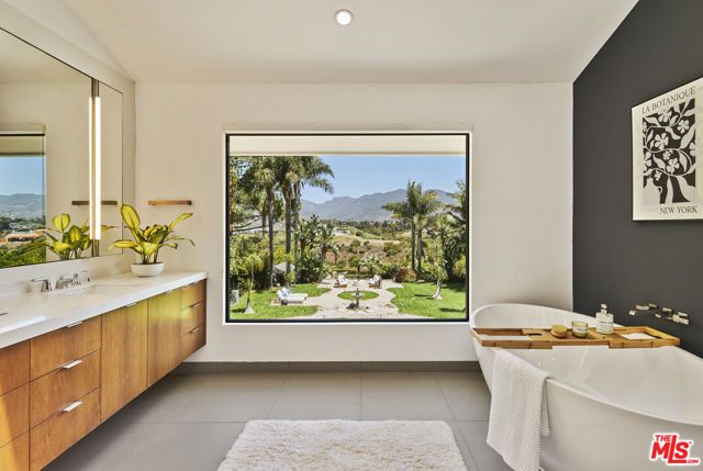 29417 Bluewater Road, Malibu, CA 90265