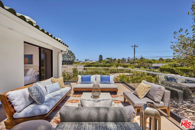 29417 Bluewater Road, Malibu, CA 90265