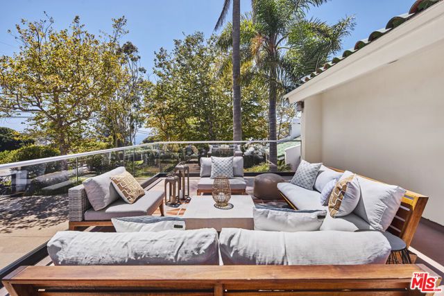 29417 Bluewater Road, Malibu, CA 90265