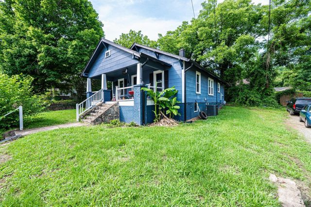 224 broadway Street NW, Lenoir, NC 28645