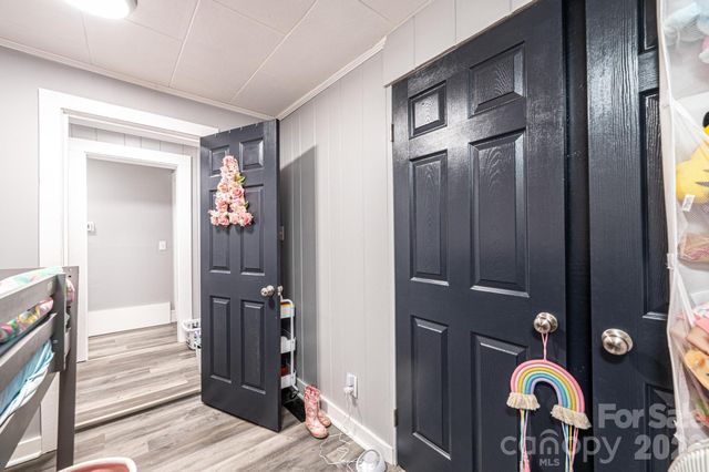 224 broadway Street NW, Lenoir, NC 28645