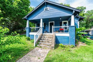 224 broadway Street NW, Lenoir, NC 28645