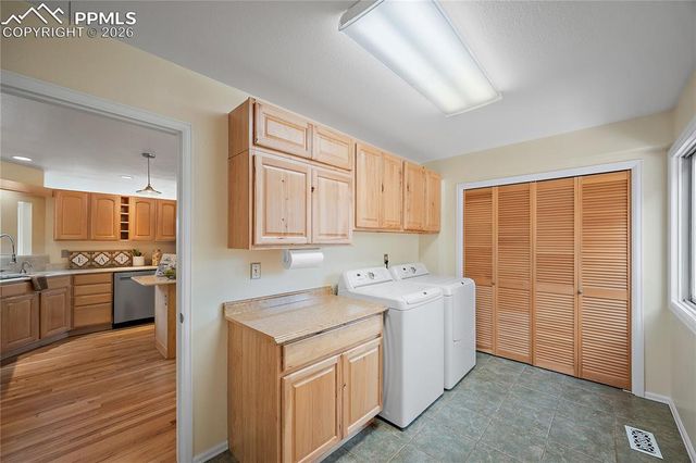 1669 Woodstone Way, Monument, CO 80132