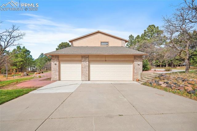 1669 Woodstone Way, Monument, CO 80132