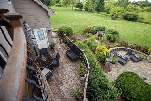 7542 Thornhill Court, Yorkville, IL 60560
