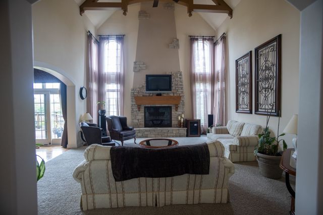 7542 Thornhill Court, Yorkville, IL 60560