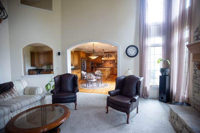 7542 Thornhill Court, Yorkville, IL 60560