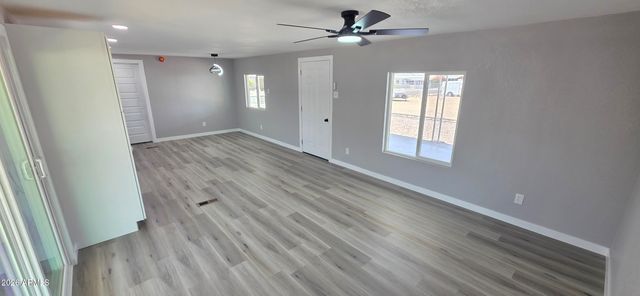 17237 N 66TH Avenue, Glendale, AZ 85308