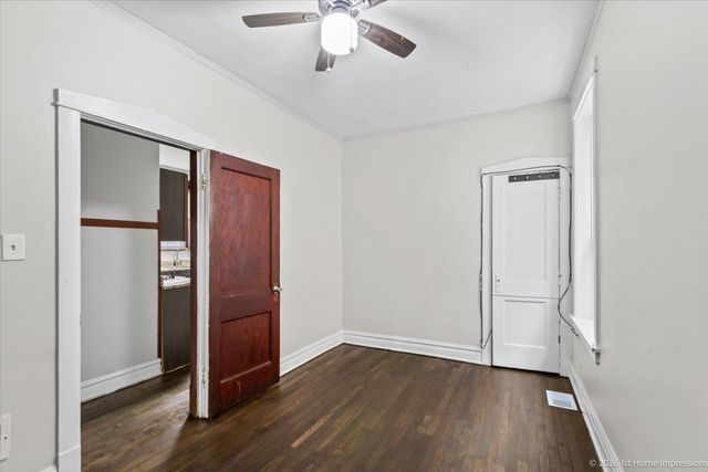 2124 Harvey Avenue, Berwyn, IL 60402