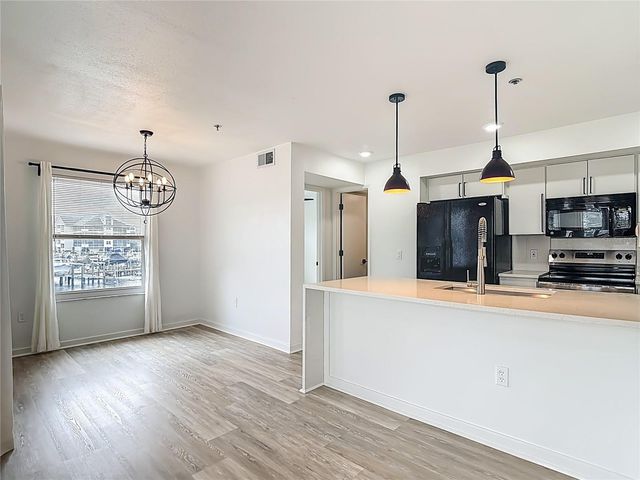 5722 BISCAYNE COURT 103, New Port Richey, FL 34652