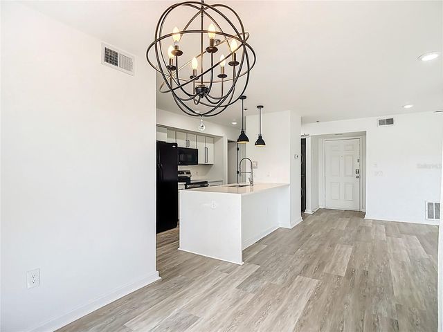 5722 BISCAYNE COURT 103, New Port Richey, FL 34652