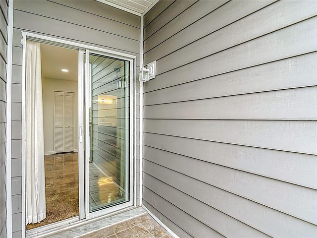 5722 BISCAYNE COURT 103, New Port Richey, FL 34652