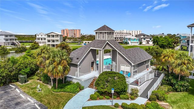 5722 BISCAYNE COURT 103, New Port Richey, FL 34652