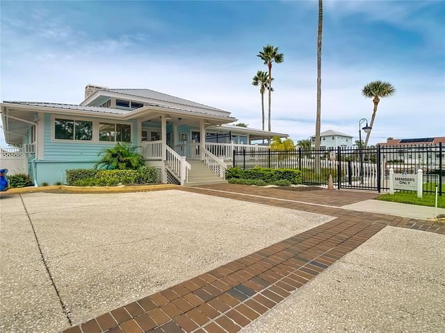 5722 BISCAYNE COURT 103, New Port Richey, FL 34652