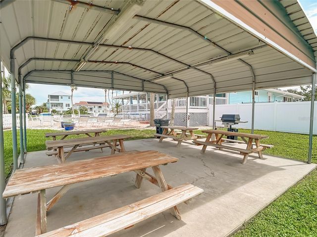 5722 BISCAYNE COURT 103, New Port Richey, FL 34652