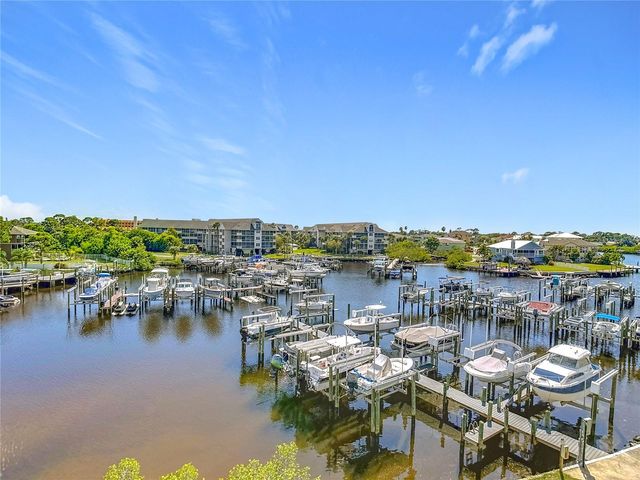 5722 BISCAYNE COURT 103, New Port Richey, FL 34652