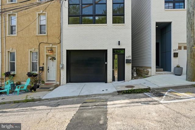 330 CARSON ST, Philadelphia, PA 19128