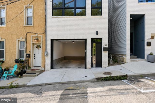 330 CARSON ST, Philadelphia, PA 19128