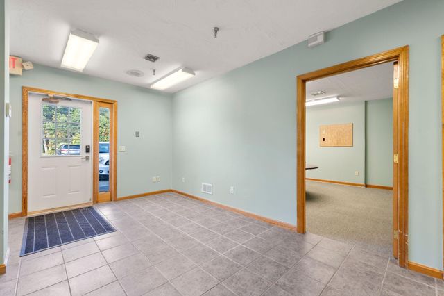 4 Barlows Landing Road 15 & 16, Pocasset, MA 02559