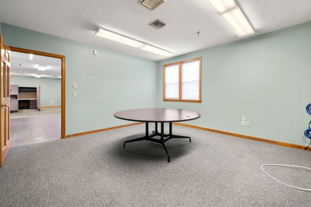 4 Barlows Landing Road 15 & 16, Pocasset, MA 02559