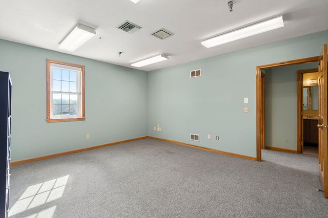 4 Barlows Landing Road 15 & 16, Pocasset, MA 02559